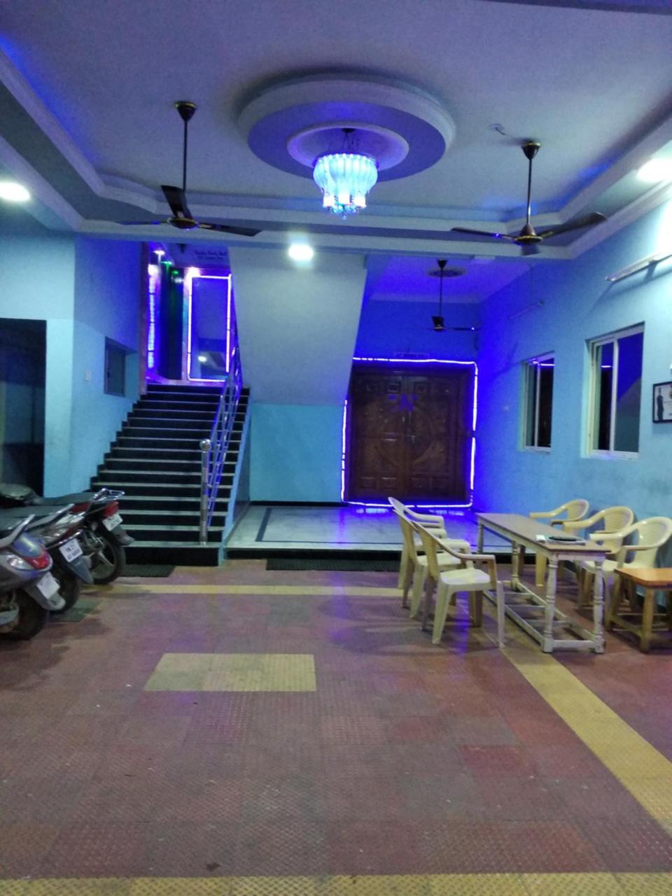 Radha Party Hall Kanchipuram Exterior photo